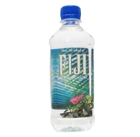 ŪDENS NEGĀZĒTS FIJI 0.5L (000083)