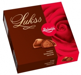 TUMŠĀS ŠOKOLĀDES KONFEKTES LAIMA LUKSS PUTOTU KRĒMU TRIFEĻU IZLASE, KĀRBĀ (011012)